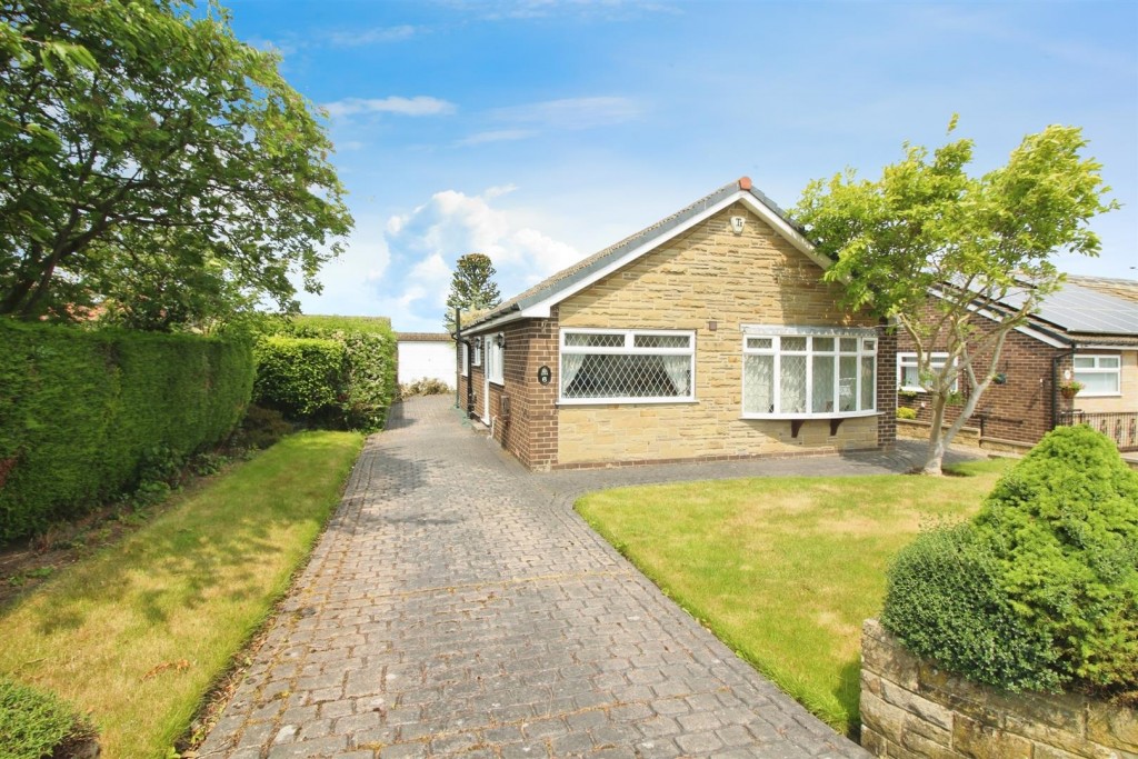 Oak Royd, Rothwell, Leeds, 3 bedroom, Bungalow - Detached